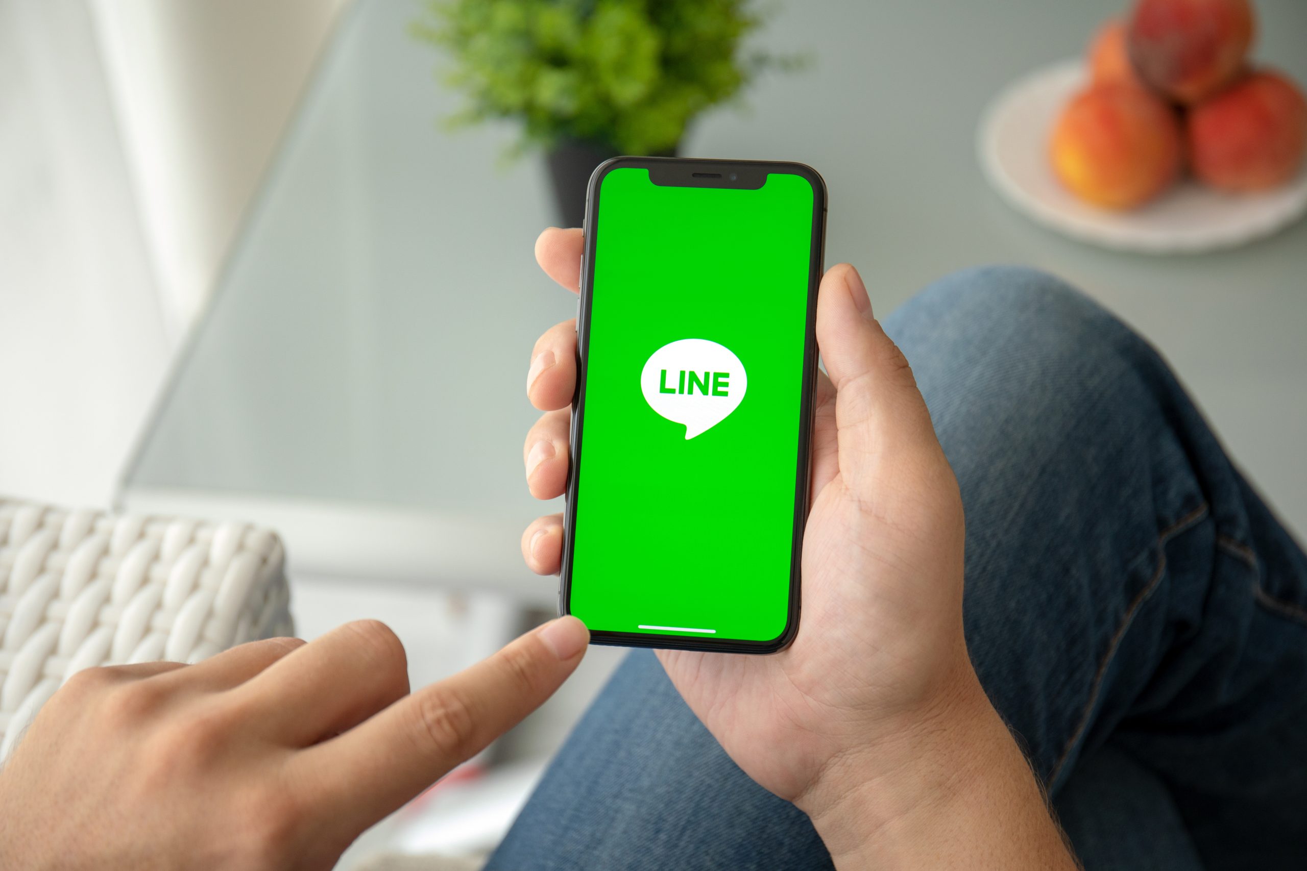 スマートフォンのLINE画面